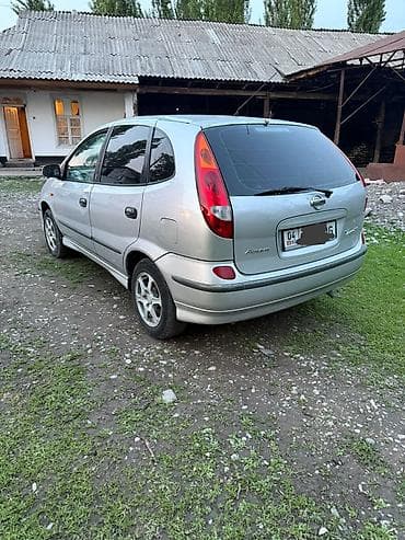 tayota progres: Nissan Almera Tino: 2001 г., Ручные, Бензин, Минивэн — 1