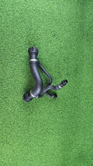 блок предохранителей: Патрубок 1712 7 546 064 Е60 е63 С двс N52 Год 2006 В отличном — 4