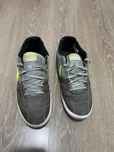 reebok adidas nike puma: Мужские кроссовки, 40, Nike, Б/у, цвет - Серый — 4