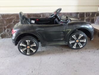 машины на пульте управления: Продаю машинку на пульте
Зарядку держит долго 
Все работает — 3