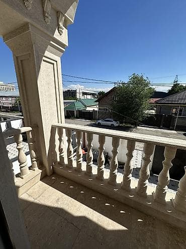 Дома: 🏡 ПРОДАЁТСЯ СТИЛЬНЫЙ 2-ЭТАЖНЫЙ ТАУНХАУС 📍 ж/м Кара-Жыгач ✨ Новый дом — 7