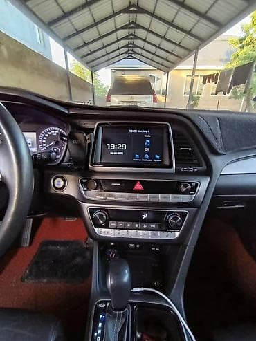 byd e2 2022: Hyundai Sonata: 2018 г., 2 л, Автомат, Бензин, Седан — 5