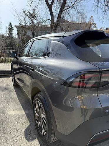 tesla pi: Dongfeng : 2026 г., 0.1 л, Автомат, Электромобиль, Кроссовер — 5