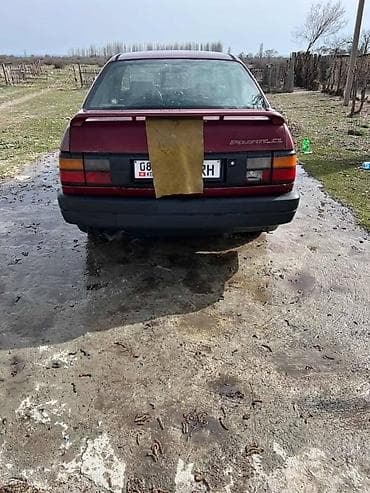 пл: Volkswagen Passat: 1990 г., 1.8 л, Ручные, Бензин, Седан — 2