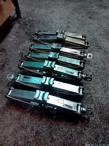 Домкраты-«ромб» автомобильные - Тип: механический винтовой домкрат