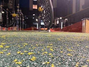 светильники уличного освещения: Резиновое бесшовное покрытие для детских и спортивных площадок - Тип — 1