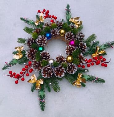 хвойная гирлянда: Новогодние декоративные композиции из шишек и хв<ои - Ручная — 3