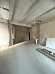 продаю дом в канте: Продаю коммерческое помещение Площадь 64 м2 Первый этаж ЖК — 7