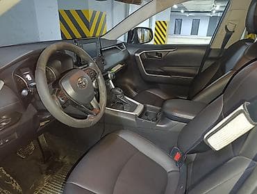 Продажа авто: Toyota RAV4: 2020 г., Автомат, Бензин, Кроссовер — 3