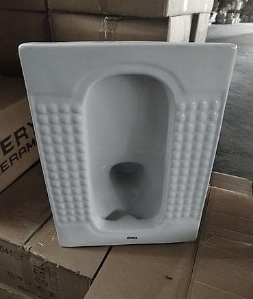 Напольный унитаз-турецкий (сквот) из сантехнического фарфора/керамики