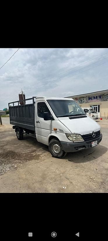 арзан машине: Mercedes-Benz Спринтер: 2005 г., 2.2 л, Кол менен иштөөчү, Дизель — 1