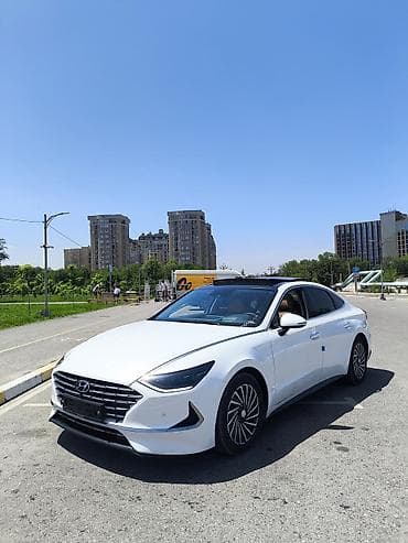 Hyundai Sonata: 2020 г., Седан — 6