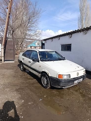 спойлер на фит: Volkswagen Passat: 1989 г., 1.8 л, Механика, Бензин, Седан — 1