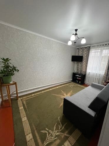 дома и участки в бишкеке: Дом, 150 м², 6 комнат, Собственник — 7