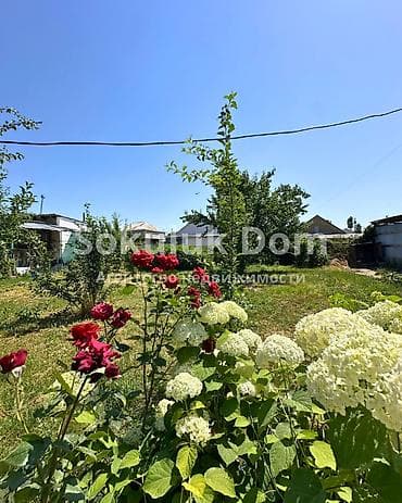 Үйлөр: 🏠Продается дом в с. Сокулук 🟡 Комнаты: 5 🟡 Участок: 8 соток (по факту — 2
