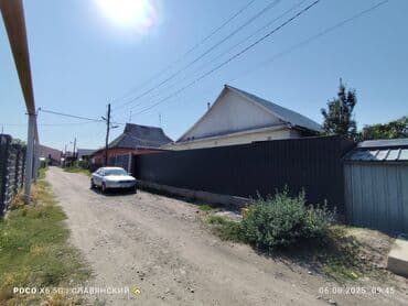 дом в центре города бишкек: 50 м², 4 комнаты, Бронированные двери — 25