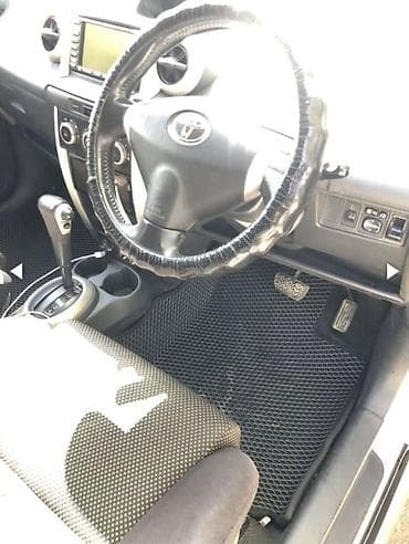 tayota funcargo: Toyota Ist: 2005 г., Автомат, Бензин, Хэтчбэк — 2