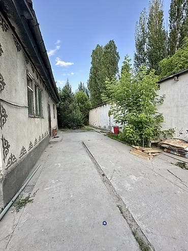 дом для большой компании: 200 м², 5 комнат, Утепленный, Парковка, Забор, огорожен — 6