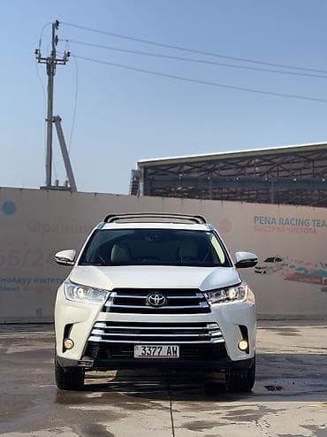 Toyota Highlander: 2019 г., 3.5 л, Автомат, Гибрид, Кроссовер