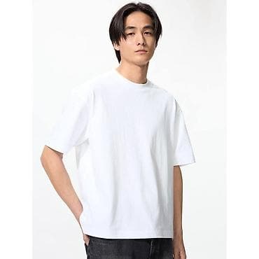 nike tech flece: Мужская футболка, L, Uniqlo, Новый, цвет - Белый, Самовывоз, Платная доставка — 1