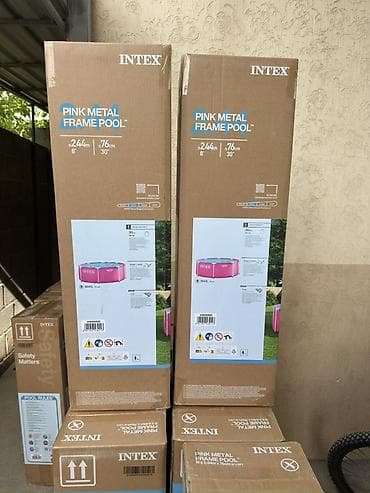 Бассейны: Каркасный бассейн Intex Pink Metal Frame Pool. Характеристики: - Тип — 2