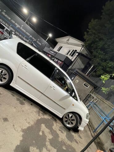 рейка на ипсум: Toyota Ipsum: 2001 г., Минивэн — 2