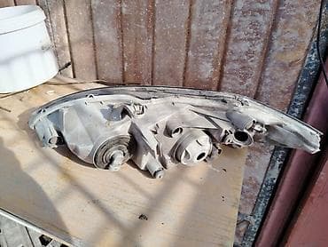 step 2: Передняя левая фара Toyota — 4