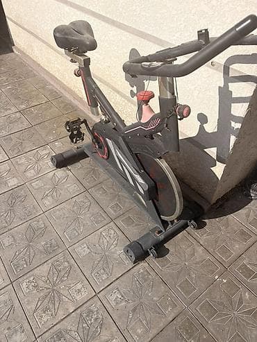 надувные лотки: Спин-байк (велотренажёр для сайклинга) - Тяжёлый маховик с ременным — 1