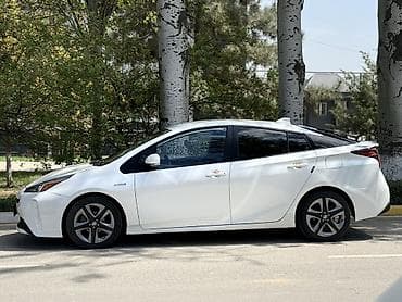 приус 51: Toyota Prius: 2021 г., 1.8 л, Автомат, Гибрид, Хэтчбэк — 4