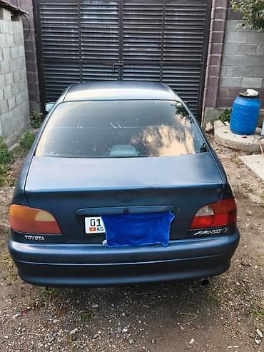 e 302: Toyota Avensis: 1999 г., 1.6 л, Механика, Бензин, Седан — 2