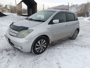 yaris verso: Toyota ist: 2003 г., 1.5 л, Автомат, Бензин, Хэтчбэк — 5
