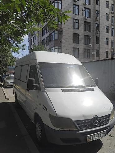 Жеңил жүк ташуучу унаа, Mercedes-Benz — 9