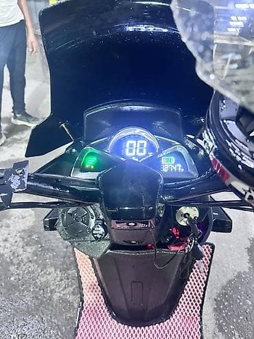 dio 27: Макси тяга мощ 165куб 45000 торг не большой Скутер/макси-скутер — 4