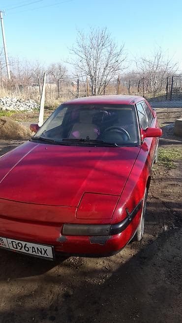 bmv 3: Mazda 323: 1990 г., 1.8 л, Механика, Бензин, Хэтчбэк — 1
