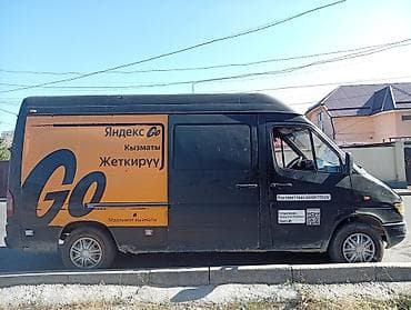 sprinter rx: Грузовой фургон для доставки — брендированный под Яндекс Go Описание — 3