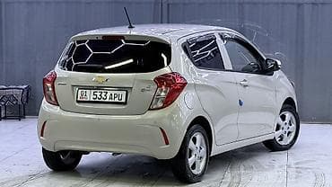 машны: Chevrolet Spark: 2019 г., 1 л, Автомат, Бензин, Хэтчбэк — 3