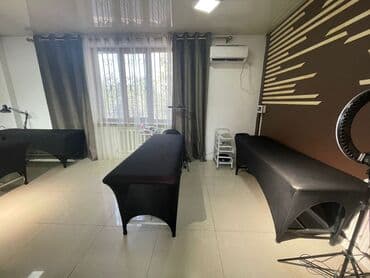 Жарнама, печать: Сдаются рабочие места в центре города по советской в уютном салоне — 2