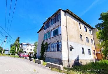 3 room flat: 2 комнаты, 57 м², Индивидуалка, 2 этаж, Старый ремонт — 1