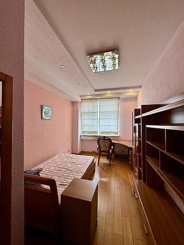 red centr: 4 комнаты, 203 м², Индивидуалка, 3 этаж — 9