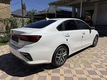 шильдик киа: Kia Cerato: 2019 г., 1.6 л, Автомат, Бензин, Седан — 6