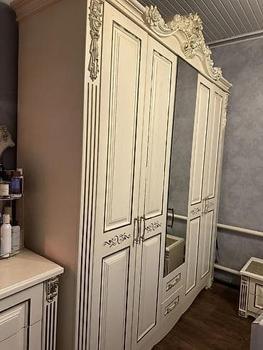 стильный спальный гарнитур: Спальный гарнитур, МДФ, цвет - Бежевый — 1