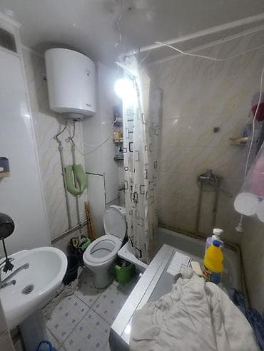 Недвижимость: 1 комната, 32 м², Малосемейка, 3 этаж, Старый ремонт — 5