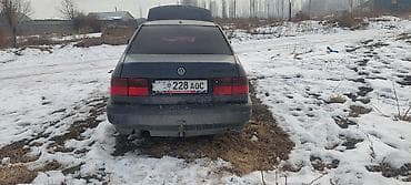 Volkswagen Vento: 1992 г., Бензин, Седан