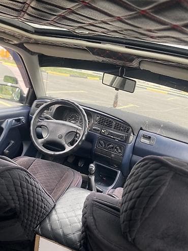 cl 63: Volkswagen Golf: 1992 г., 1.8 л, Механика, Бензин, Хэтчбэк — 7