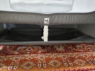 детскую кроватку с балдахином: Детская приставная кроватка, С колесиками, цвет - Серый — 4