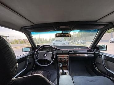мерс 124 поддон: Mercedes-Benz W124: 1987 г., 2 л, Механика, Бензин, Седан — 5