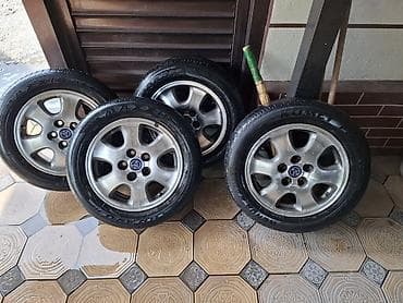 Дөңгөлөктөр монтажда 205 / R 16, Жай, Колдонулган, Комплект, Жеңил унаалар, Куйма