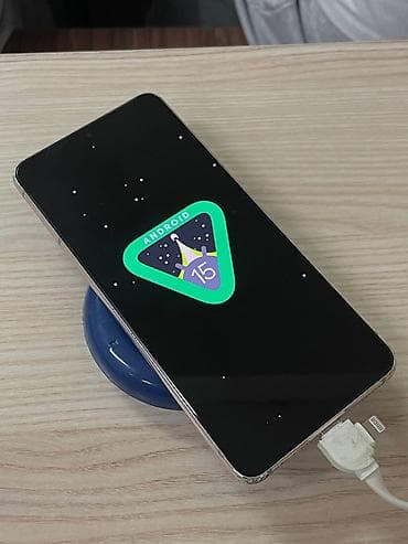 sumsung s23: Samsung Galaxy S21 5G, Б/у, 256 ГБ, цвет - Фиолетовый — 4