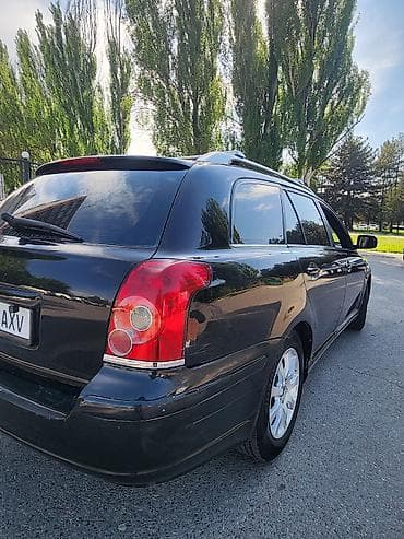 Продажа авто: Toyota Avensis: 2004 г., 1.8 л, Ручные, Бензин, Универсал — 5