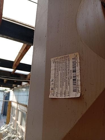 продажа теплицы: Тепловой насос Воздух-вода, Площадь обогрева: 200 м², Мощность: 9 кВт, Б/у — 2